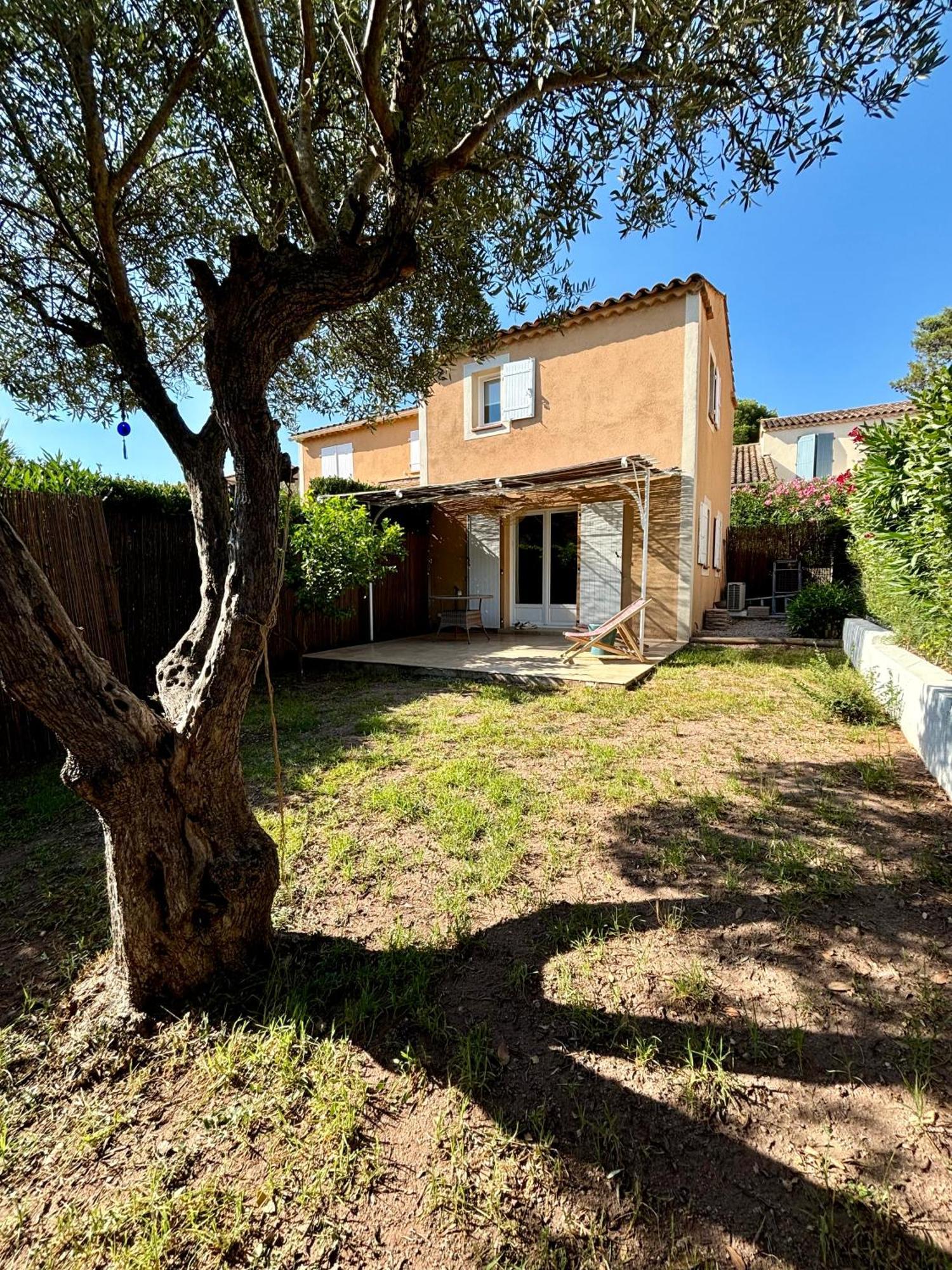 Bastidon Paisible Dans Residence Avec Piscine Fréjus Extérieur photo