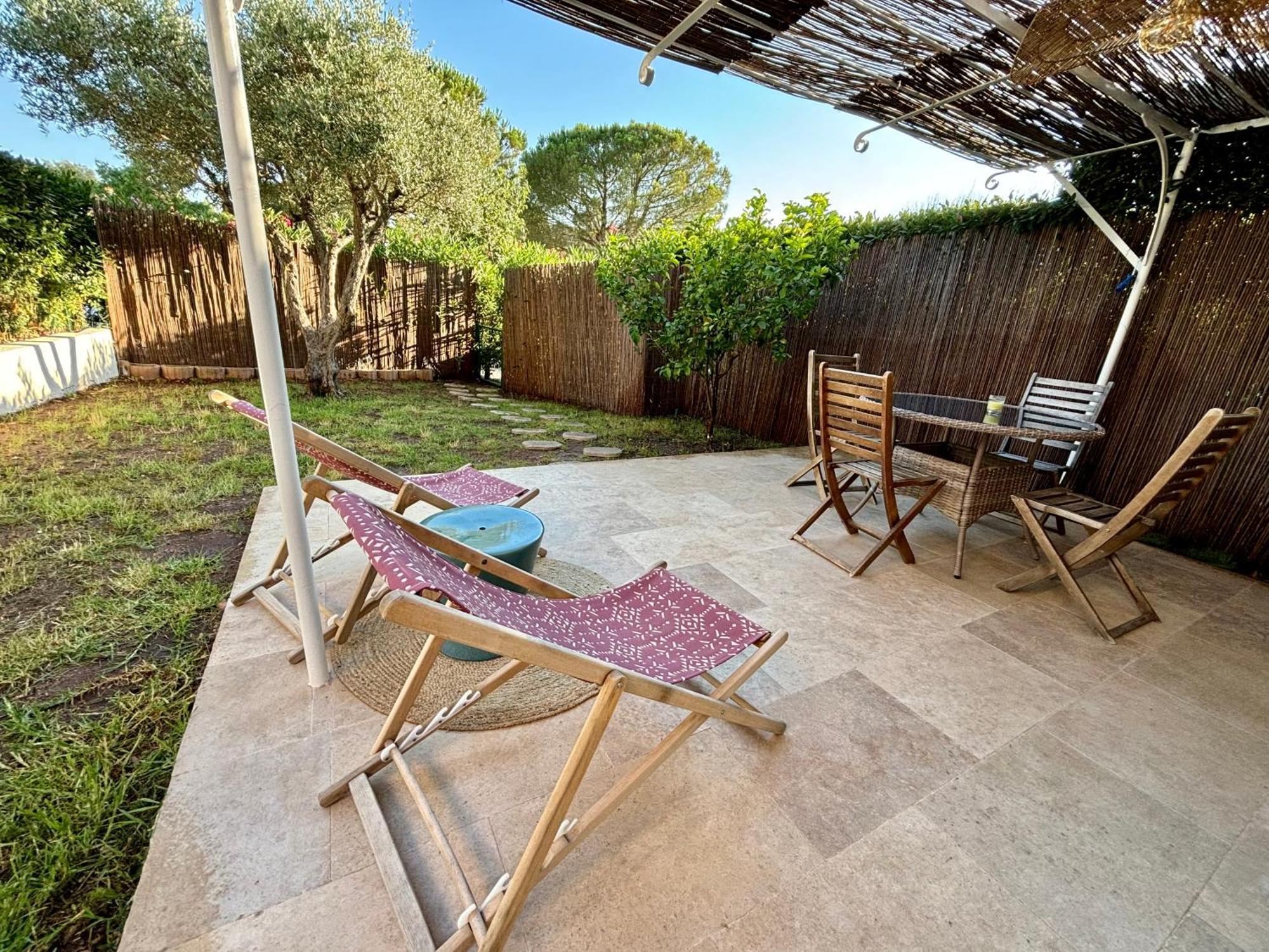 Bastidon Paisible Dans Residence Avec Piscine Fréjus Extérieur photo